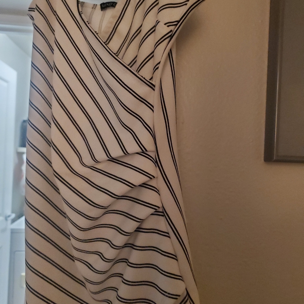 Cocktail Dress - Picture 2 of 4